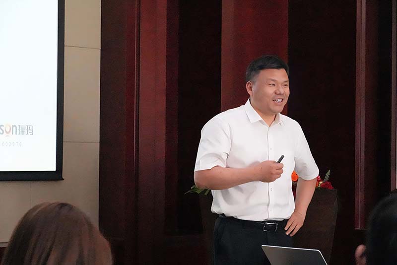 威尼斯线上平台